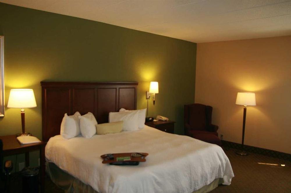 Hampton Inn Dayton/Huber Heights חדר תמונה